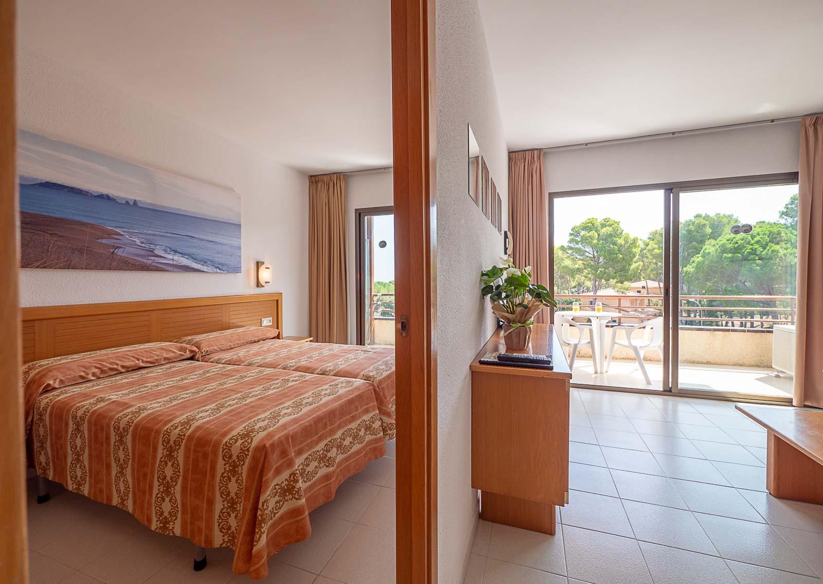 Aparthotel Golf Beach Пальс Экстерьер фото